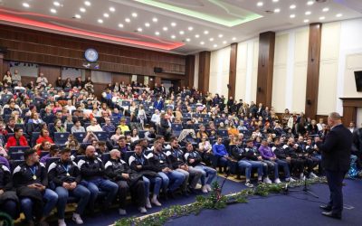 Universitatea din Timișoara vrea să aducă studenți din diaspora în România