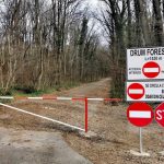 Romsilva blochează accesul auto pe drumurile forestiere
