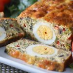 Atenție la masa de Paște: Ce alimente devin otrăvitoare după reîncălzire!