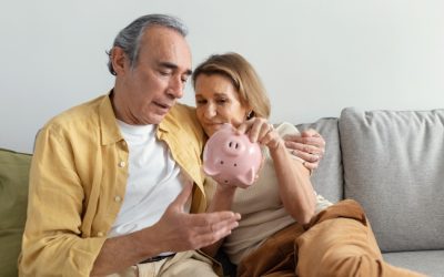Pensionarii, loviți crunt de inflație: Pierd 240 de lei lunar