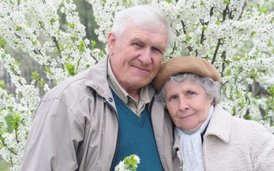 Pensii mai mari pentru români: Bonus la puncte pentru cei căsătoriți. Unde se aplică?