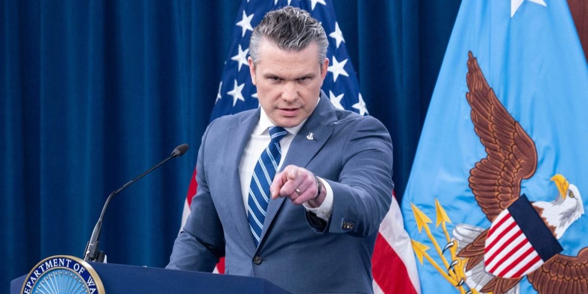 Hegseth: Jurnaliștii anti-Trump, asemuiți cu dușmanii lui Iisus