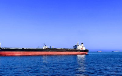 Petrolul american sare de 100$: Armistițiul SUA-Iran blochează petrolierele în Hormuz