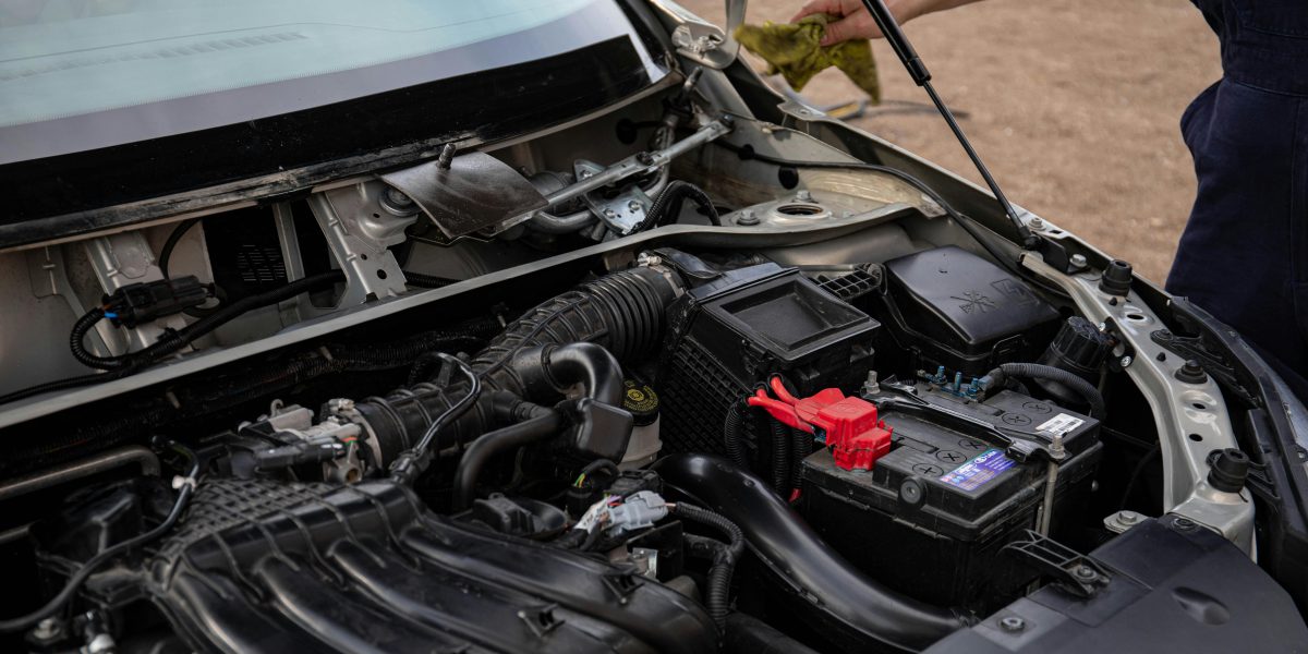 Clarios preia trei unități de reciclare a plumbului: Undă verde de la Comisia Europeană