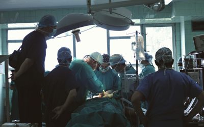 Pacienți UCRAINENI salvați: UE coordonează evacuarea a peste 5.000 de oameni