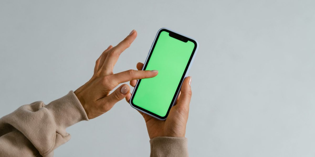 Floriile, sărbătoarea ramurilor de salcie și a numelor florale, aduce în fiecare an bucurie și emoție în casele românilor