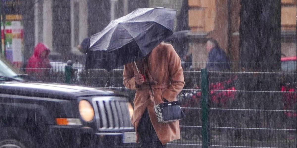 Ploi torențiale, vijelii și grindină: Alertă METEO în mai multe zone din România