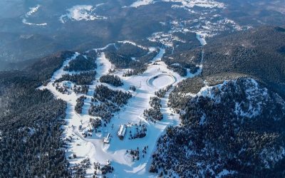 Poiana Brașov, destinația preferată a schiorilor: 1,7 milioane de treceri prin turnichete în sezonul recent încheiat Poiana Brașov a rămas și în acest sezon principala atracție pentru iubitorii de schi și snowboard din România și din afara țării