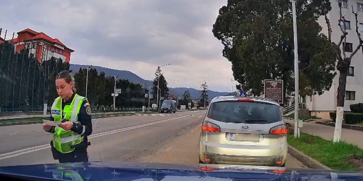 Polițistă din Târgu Ocna, scandal cu șofer nevinovat: Acuzații grave