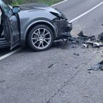 Porsche Macan, accident grav pe Valea Oltului: DN7, blocat complet