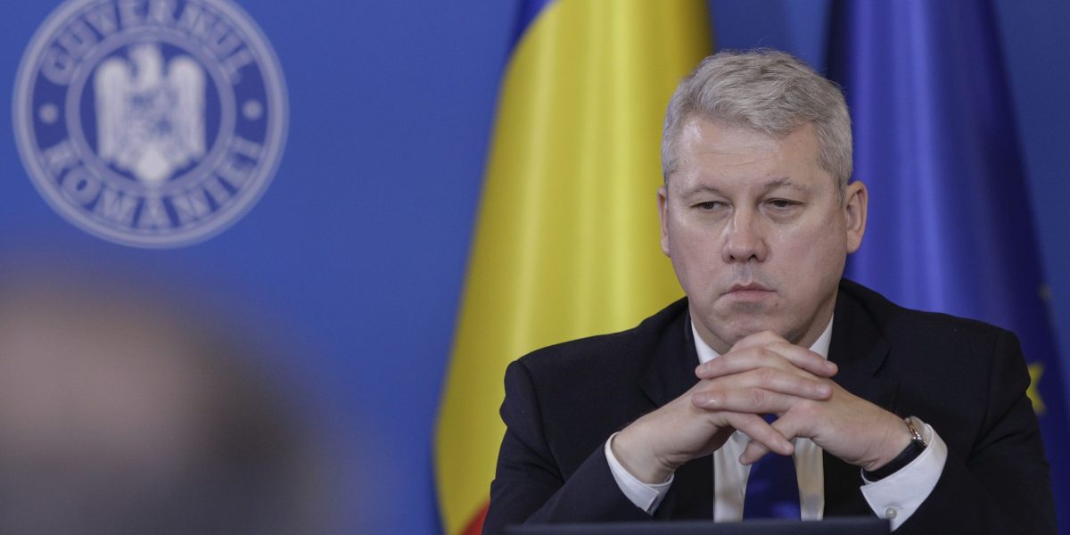 Predoiu, laudă polițistul incoruptibil: Gest de onoare în România