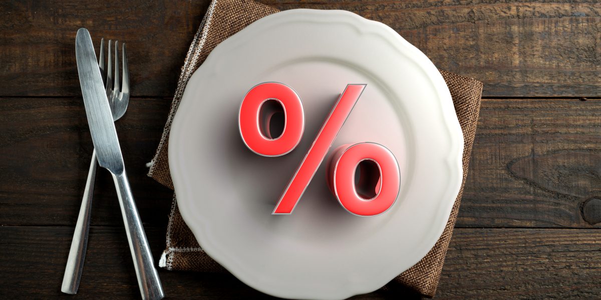 Inflație galopantă în România: Prețurile urcă cu 9,9%, combustibilii scumpesc tot!