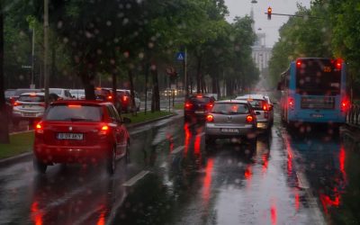 București, sub alertă: Meteorologii emit două coduri meteo
