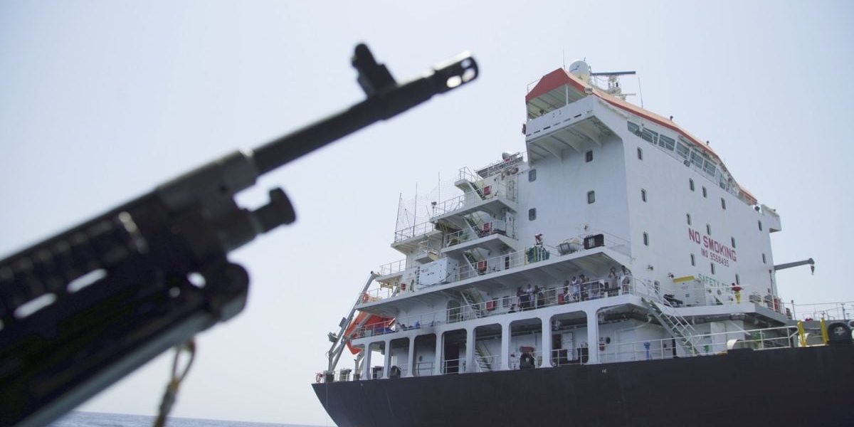 Analist: Iranul încasează bani pentru tranzit în Strâmtoarea Ormuz