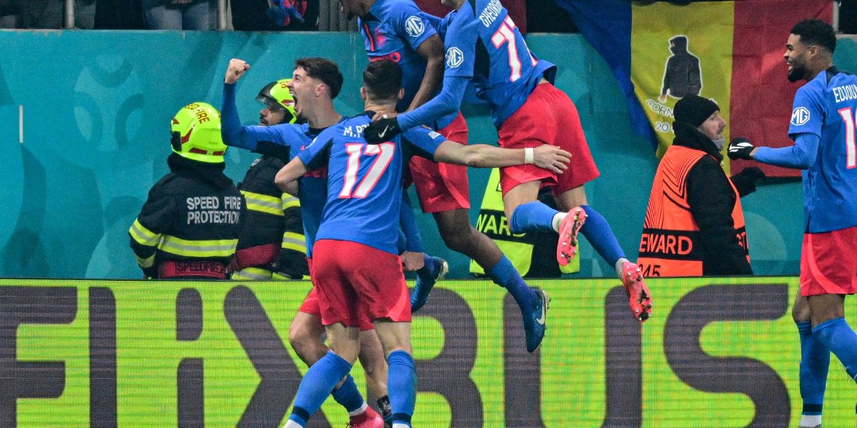 FC Botoșani a învins FCSB într-un meci spectaculos, scor 3-2, în etapa a treia din play-out FC Botoșani a reușit o victorie surprinzătoare în fața FCSB, scor 3-2, într-un meci plin de răsturnări de situație disputat vineri seară