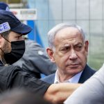 Gesturi obscene pentru premierul israelian într-o emisiune din Spania
