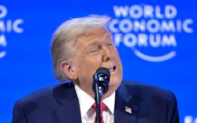 După o lună de la începerea conflictului cu Iranul, popularitatea președintelui american Donald Trump a stagnat la 41%, marcând cel mai scăzut nivel de la începutul celui de-al doilea mandat prezidențial, în ianuarie 2025
