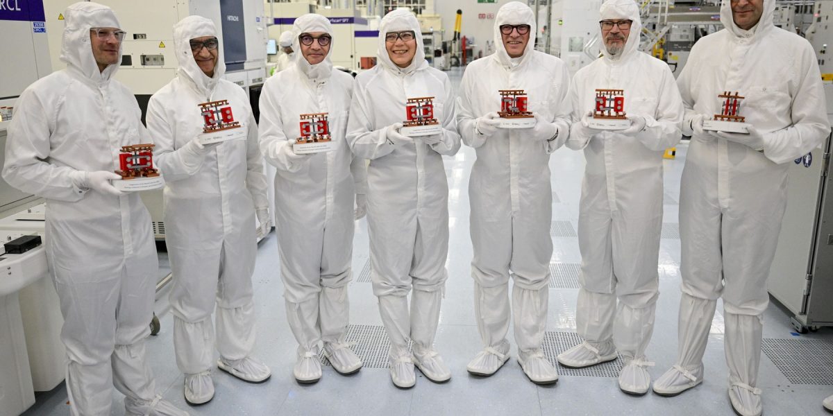 Gigantul European Care „Sapează” Revoluția AI: Cine sunt „furnizorii”?