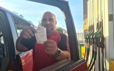 Românii ar putea vedea o scădere a prețului motorinei la pompă în următoarele săptămâni, în contextul unei posibile stabilizări a prețurilor la nivel global