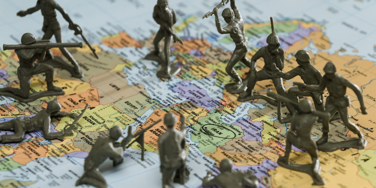 Mergem spre dezastru? De la prostie la Al Treilea Război Mondial