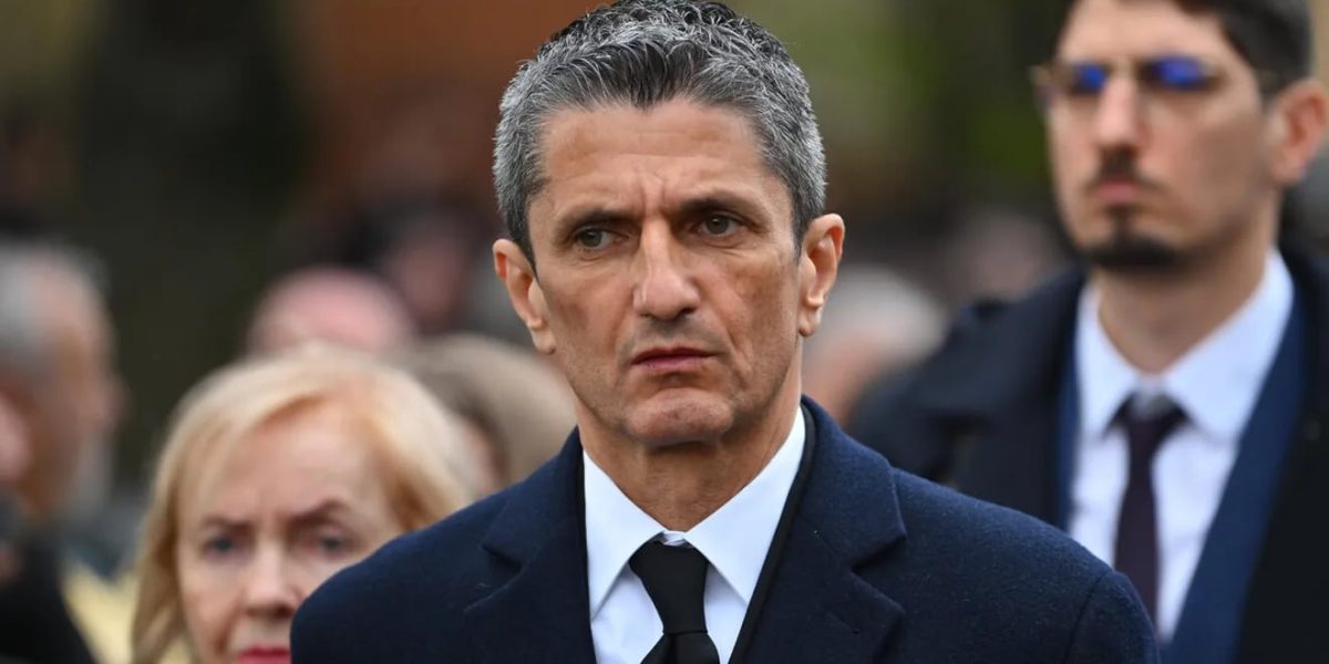 Gestul discret al lui Răzvan pentru Mircea Lucescu, în ziua înmormântării