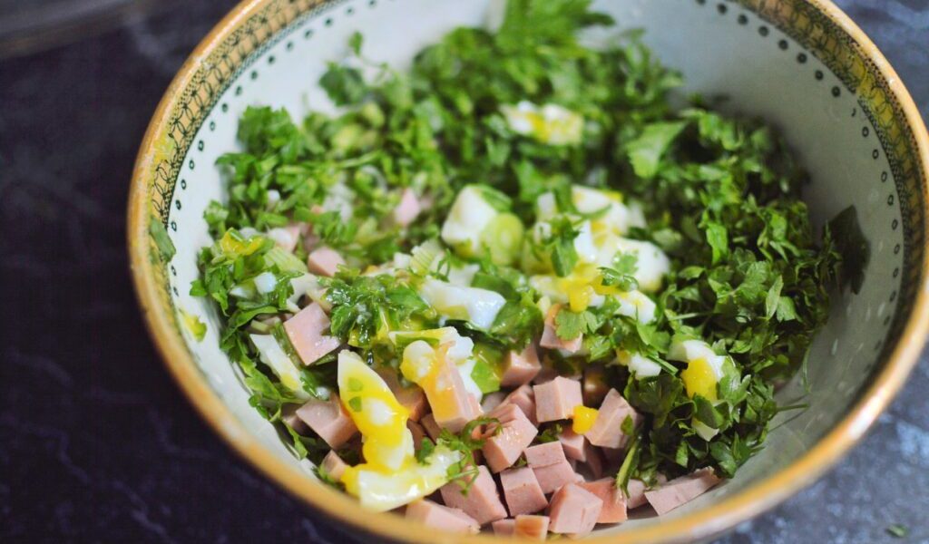 Nutriționiștii, verdict dur: Mâncărurile „sănătoase” care îți sabotează silueta