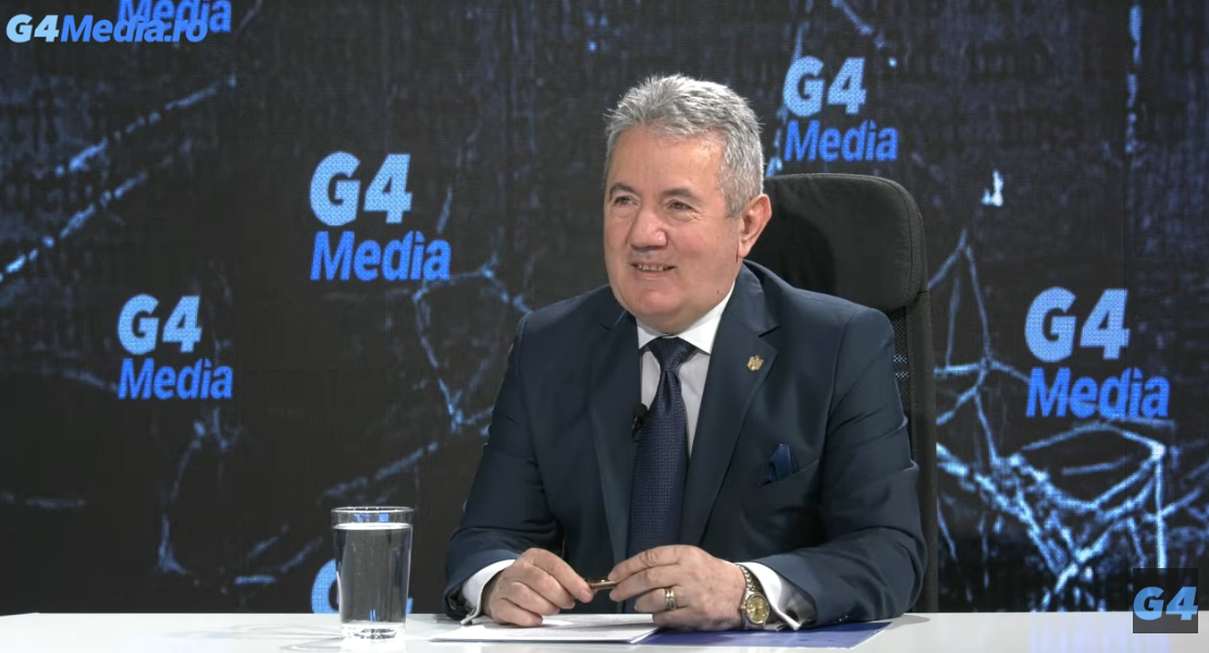 Falcon Defence vrea să producă muniție de artilerie și anti-dronă în România Compania din industria de apărare Falcon Defence intenționează să înceapă producția de muniție de artilerie de 155 mm, materiale energetice și muniție inovatoare anti-dronă în România