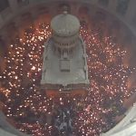 Sfânta Lumină de la Ierusalim ajunge în România: Când și unde va fi primită