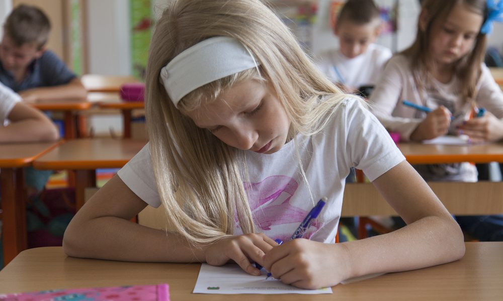 PISA intră la Evaluarea Națională: Când dau elevii examenele și ce-i așteaptă