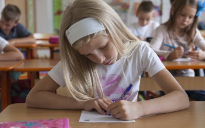 PISA intră la Evaluarea Națională: Când dau elevii examenele și ce-i așteaptă