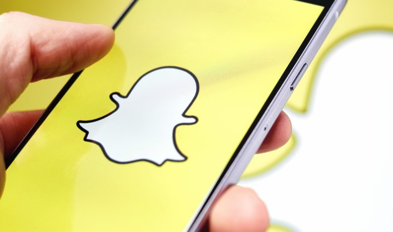 Concedieri masive la Snapchat: Compania renunță la 1.000 de angajați din cauza IA