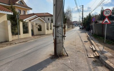 Un asalt al ruginii: PMB demontează zeci de stâlpi de iluminat vechi din Capitală Bucureștenii au început să scape de o parte din moștenirea lăsată de zeci de ani de nepăsare