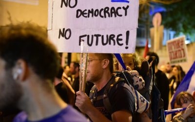 Scoruri îmbunătățite pentru democrație la nivel global, cu excepția S.U.A