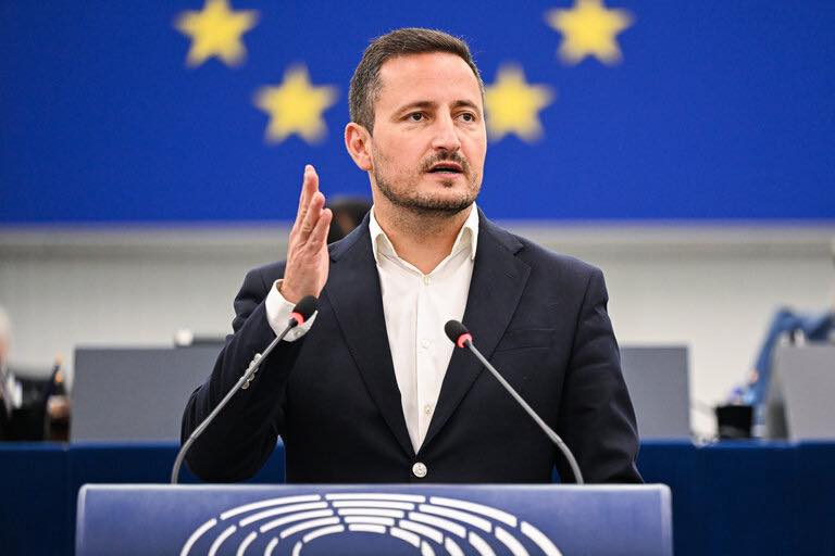 Ștefănuță, despre locuințe pentru tineri: „România nu mai are răbdare”