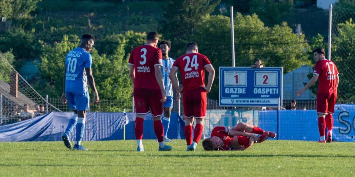 Fotbal-spectacol în Iași: Politehnica joacă azi în Copou, mâine la Miroslava!