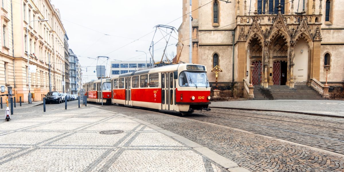 Praga țintește sus: Cum atrage turiști cu strategii noi