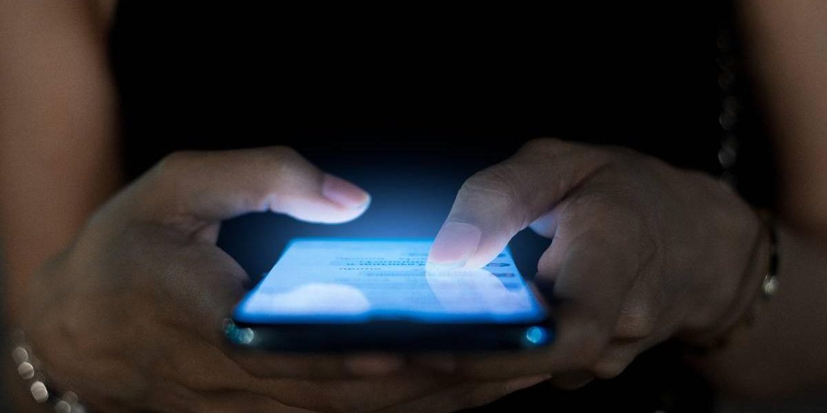Giganții tech, ochi pe utilizatori: Urmărire secretă chiar și după dezactivare