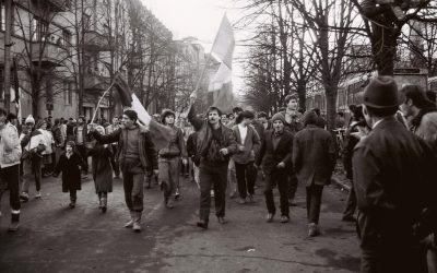 Scăderea democrației globale pare să fi încetinit, potrivit unui nou raport care indică o ușoară îmbunătățire în multe țări