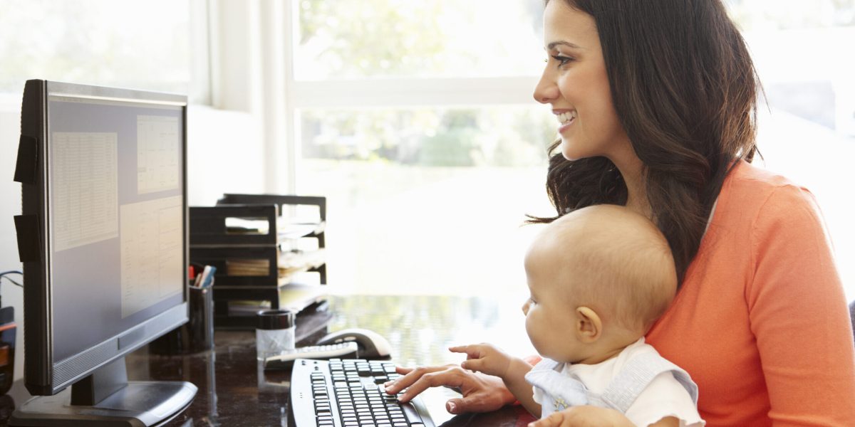 Bani pentru mame: Verifică dacă te califici la stimulentul de inserție