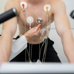 Când inima dă semne de alarmă: Ce teste salvează vieți în România