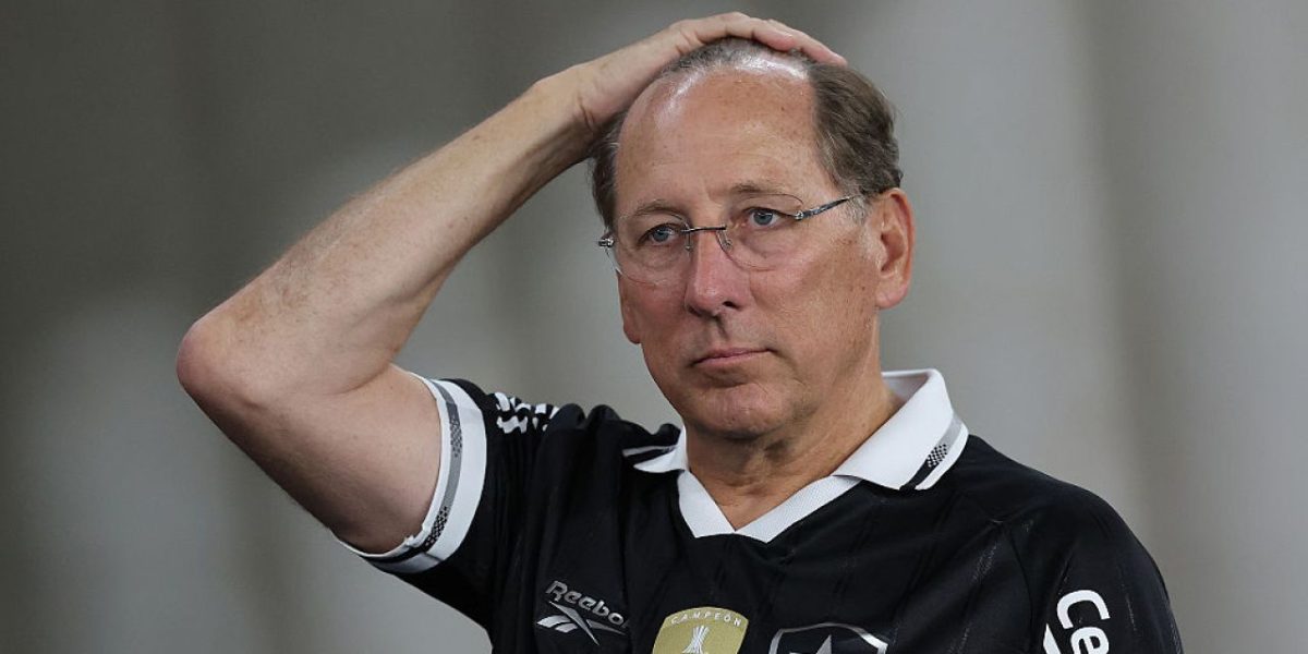 Lyon, pe mâinile cui? Cine este favorit să cumpere clubul francez