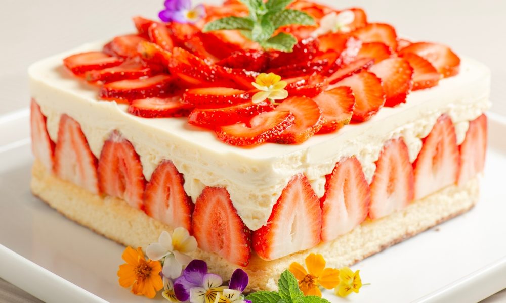 Tort diplomat de post: Rețetă completă, fără lapte și ouă