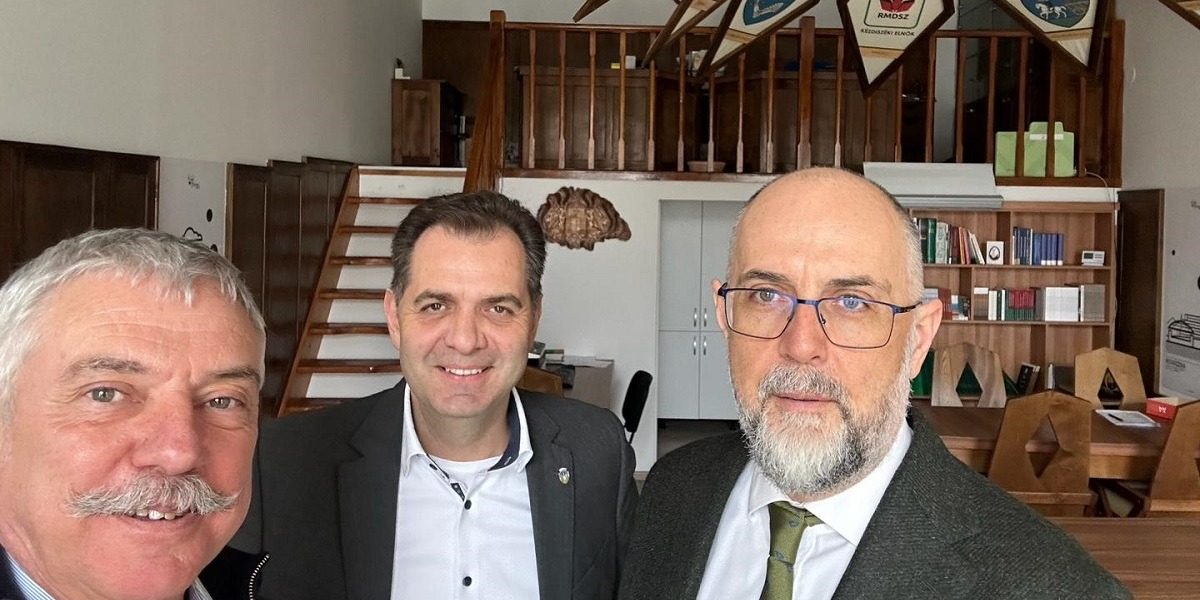 Demisie obligatorie: Orice lider UDMR, OUT dacă pierde votul maghiarilor