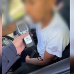 Șofer începător din Brașov, reținut beat. A „tocat” o sticlă de whiskey și beri