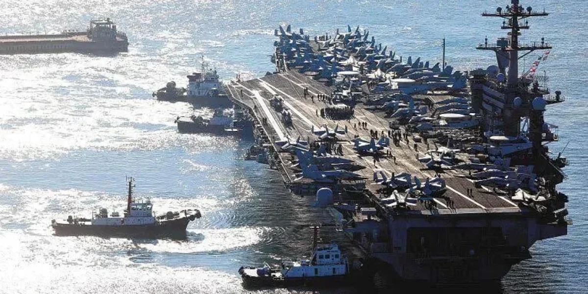 Distrugător American Blochează Petroliere Iraniane: Tensiuni în Cre