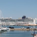 Vas de croazieră, spectacol prin Ormuz: Prima navă civilă, sfidare în zona de război