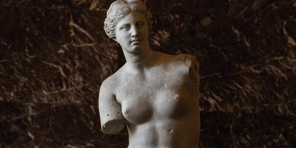 Descoperirea unei icoane: Venus din milo În urmă cu peste două secole, pe o insulă grecească îndepărtată, o statuie monumentală a fost scoasă la lumină, urmând să devină una dintre cele mai cunoscute opere de artă din lume