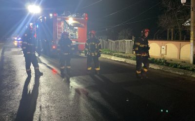 O cisternă cu GPL răsturnată în Prahova: Zeci de persoane evacuate, RO-Alert emis Un accident rutier grav a avut loc pe DN1D, în localitatea Cioranii de Jos, județul Prahova, unde o cisternă încărcată cu aproximativ 30.000 de litri de GPL s-a răsturnat