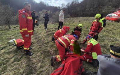 Accident grav cu ATV la Petrila, pe Dealul Crucii: Victima, transportată de SMURD