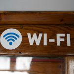 Noua generație Wi-Fi: De ce viteza fulgerătoare e doar… Marketing?
